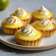 Tartaletas de Lim&oacute;n: Crema Aterciopelada